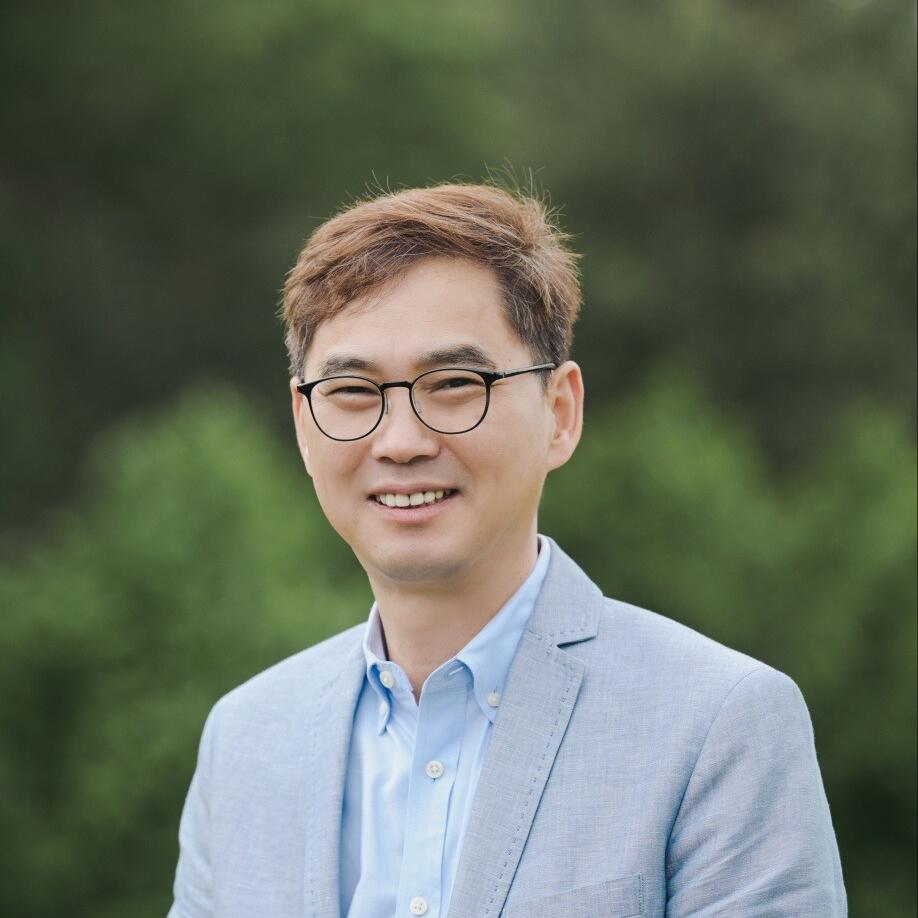 Kyung Roh