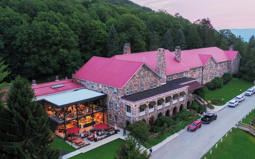 Picture of Mountain Lake Lodge