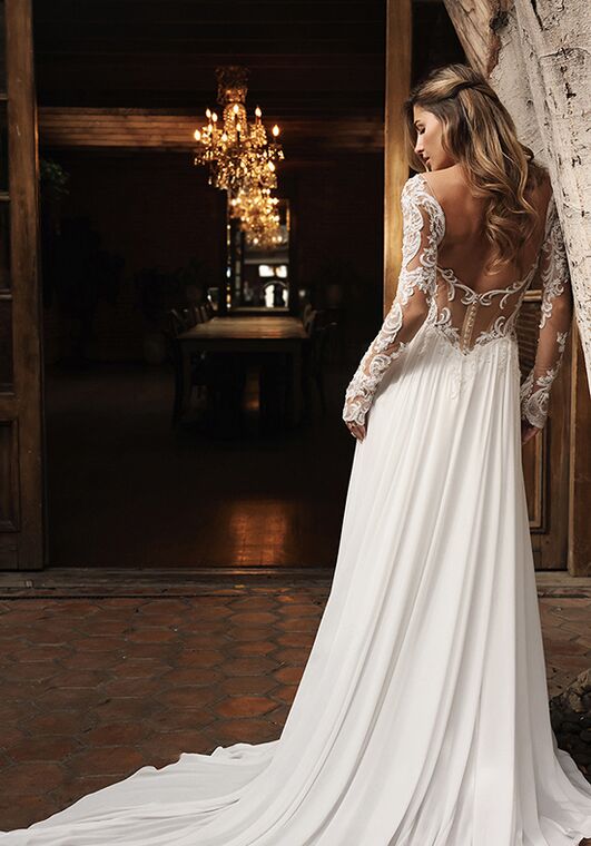Essense of Australia D4350 A-Line Wedding Dress - 3