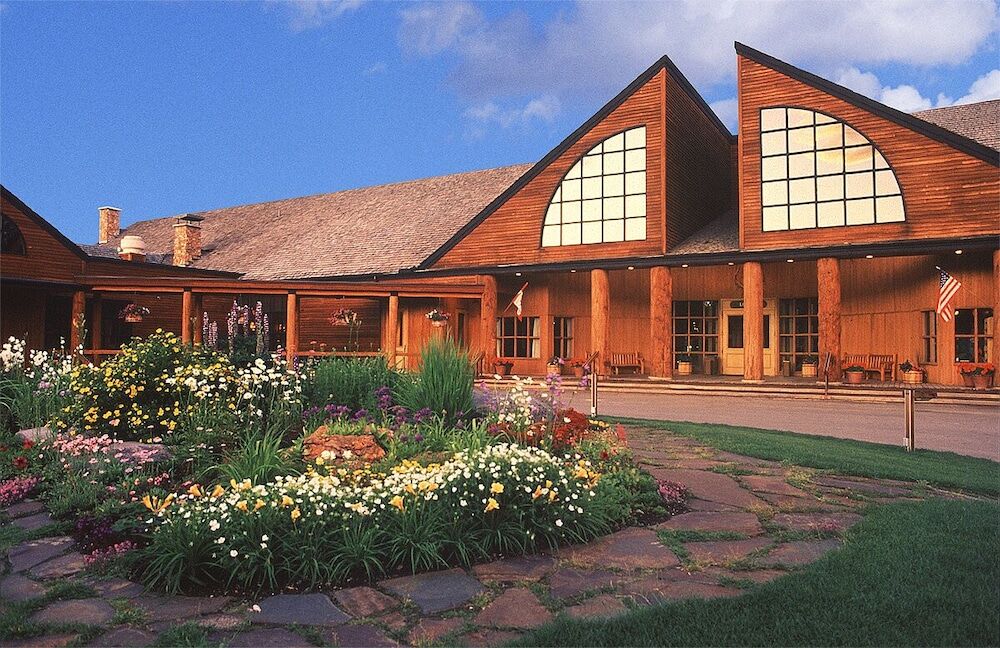 Picture of Grouse Mountain Lodge