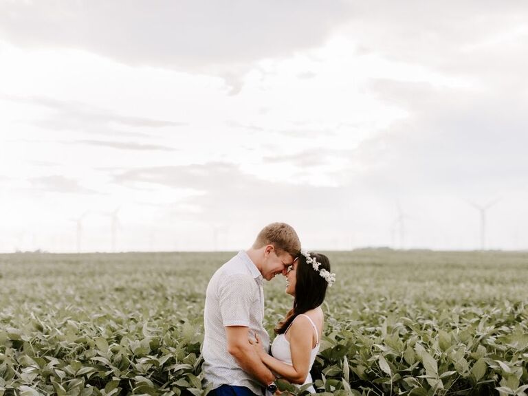 spring engagement picture in field