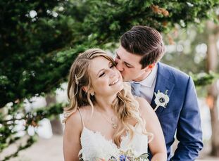 Marta Jonca (29 and a publicist) and Josh Allen (29 and an attorney) have their own style, and they know it well. “For our wedding, we knew we wanted 