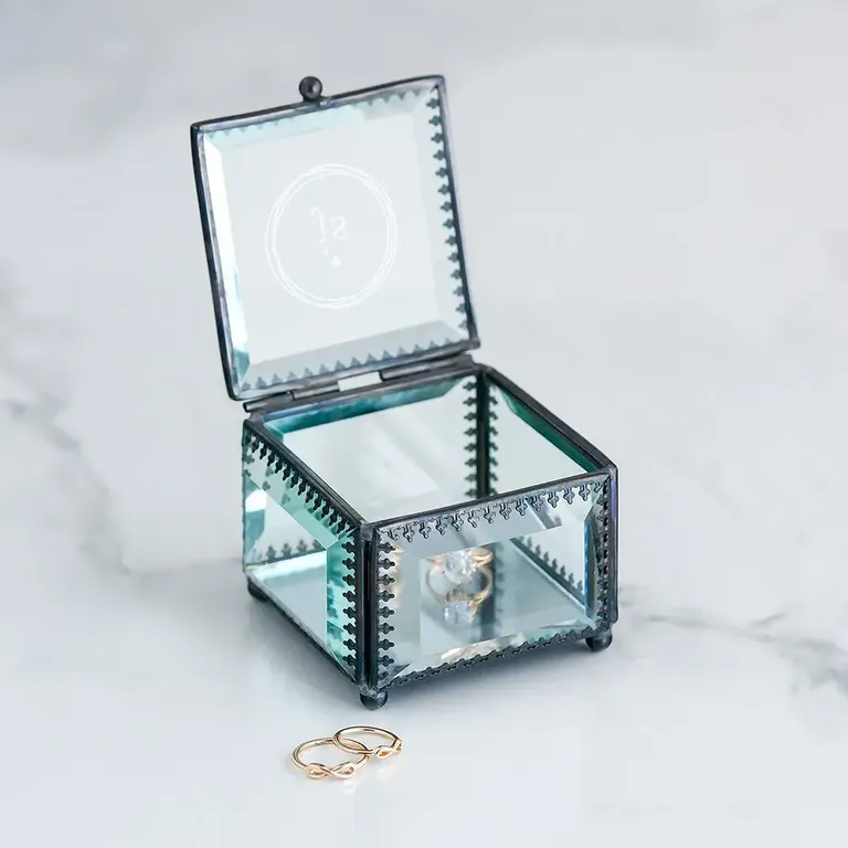 Personalized vintage glass ring bearer box