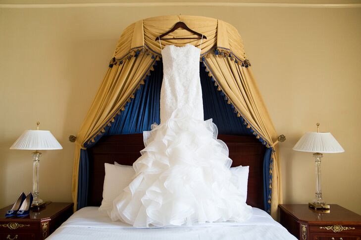 “My wedding dress was a beautiful Pronovias dress,” says Gabriela. “I wanted lace and a dramatic glamorous bottom, and this dress was the perfect combination of both.”