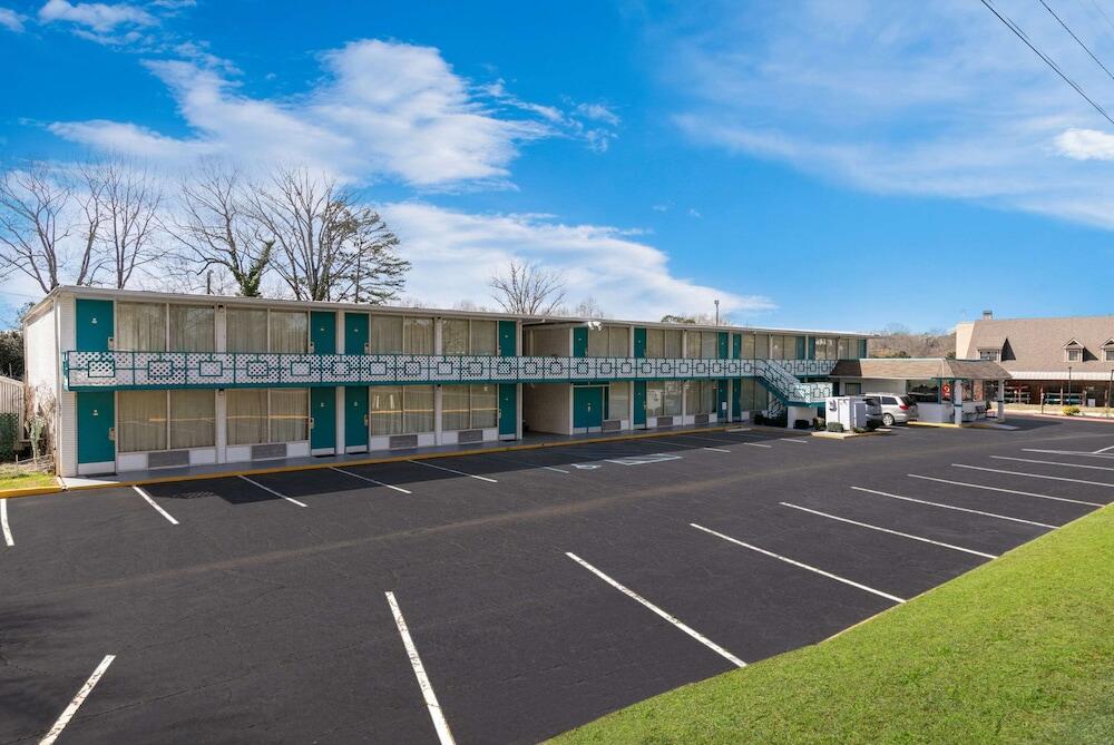 Picture of Econo Lodge