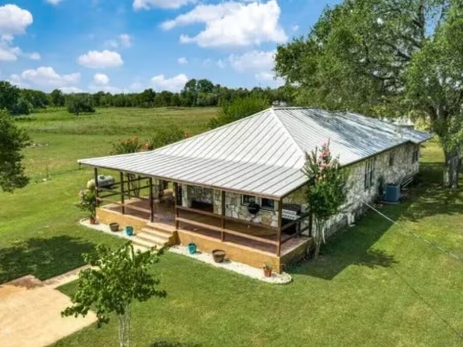 Picture of Ranch in Marion, TX