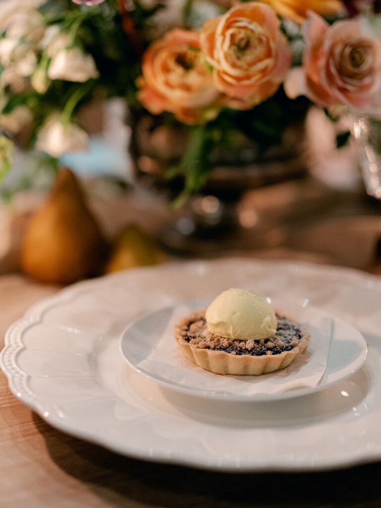 Mini tart with ice cream idea for a bridal shower. 