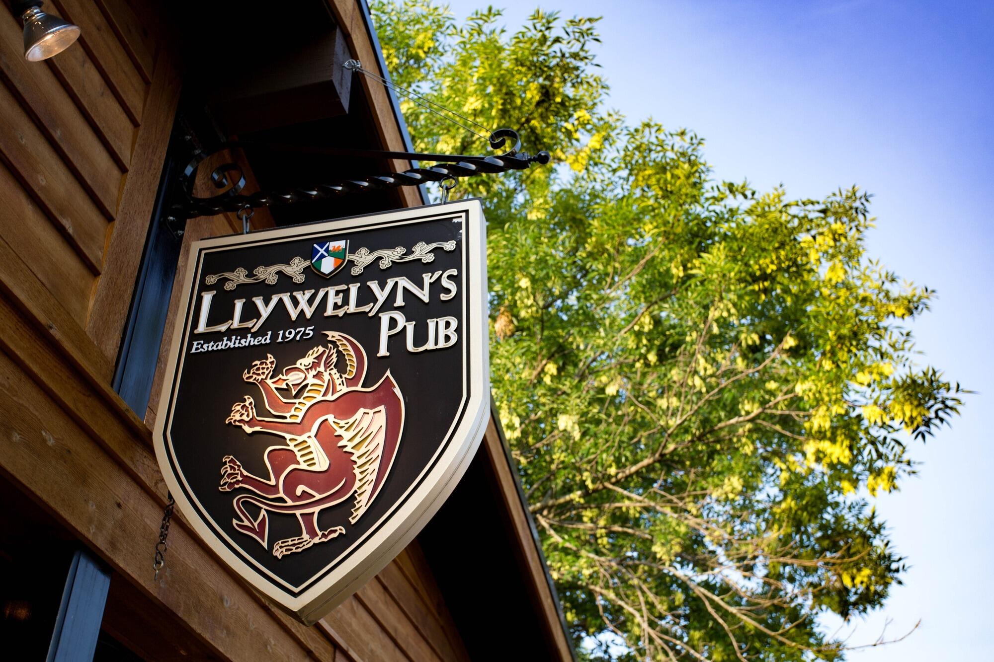 Picture of Llywelyn's Pub