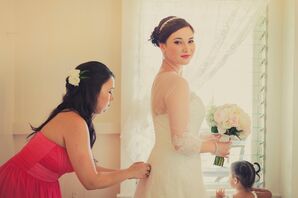 Ivory Wedding Dress and Bouquet
