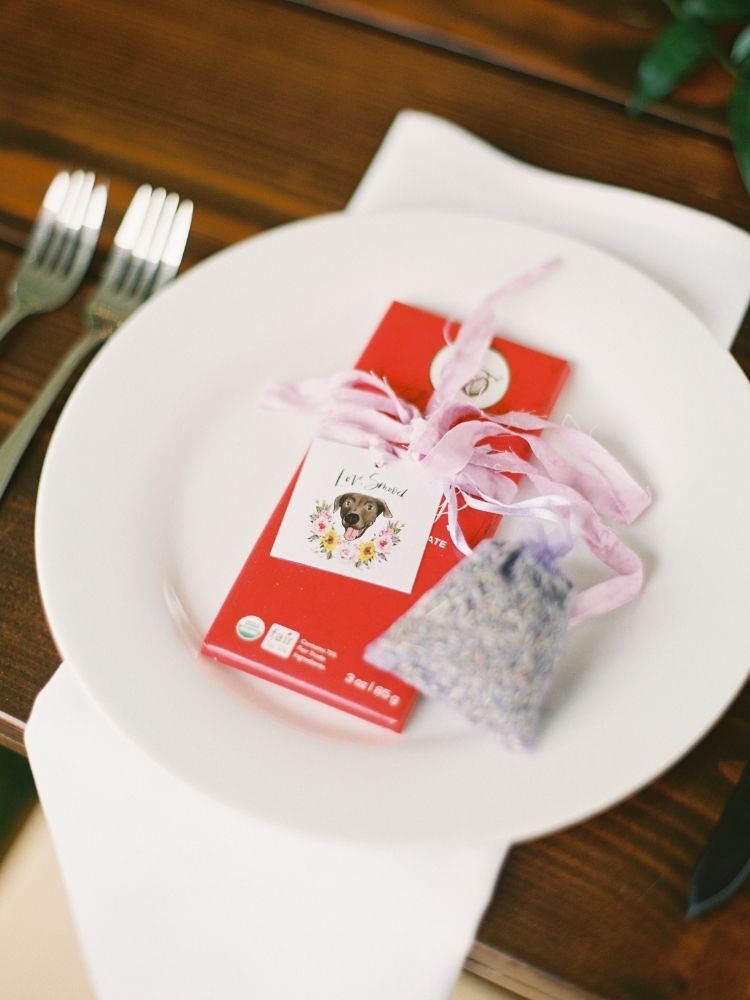 dog-themed wedding favor gift tag