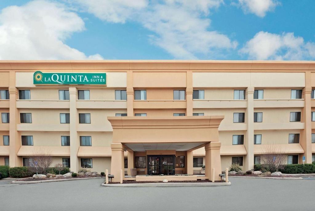 Picture of La Quinta Inn & Suites 