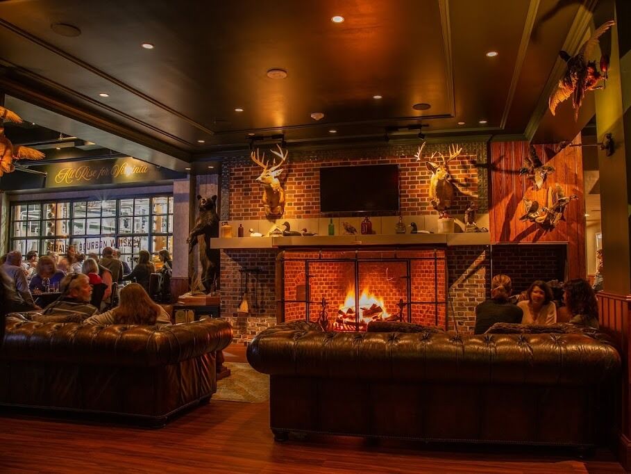 Picture of Hunt Room