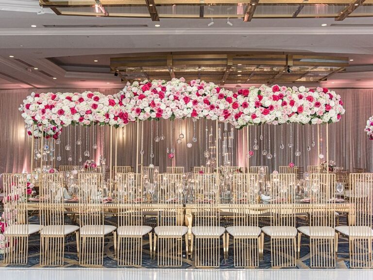 glam tall pink centerpiece with hanging candles
