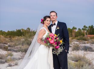 rn                    For their fall wedding, Las Vegas locals Jenna Hyams (27 and in advertising) and Brett Lusk (27 and in insurance) wanted to cele