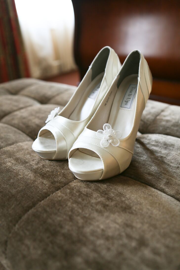 Ivory Open-Toed Bridal Shoes