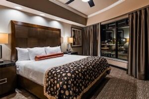 Picture of Best Western Premier Crown Chase Inn & Suites