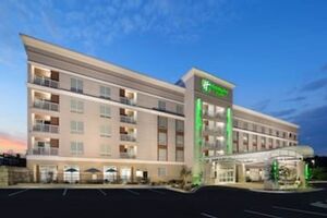 Picture of Holiday Inn & Suites Arden Asheville Airport