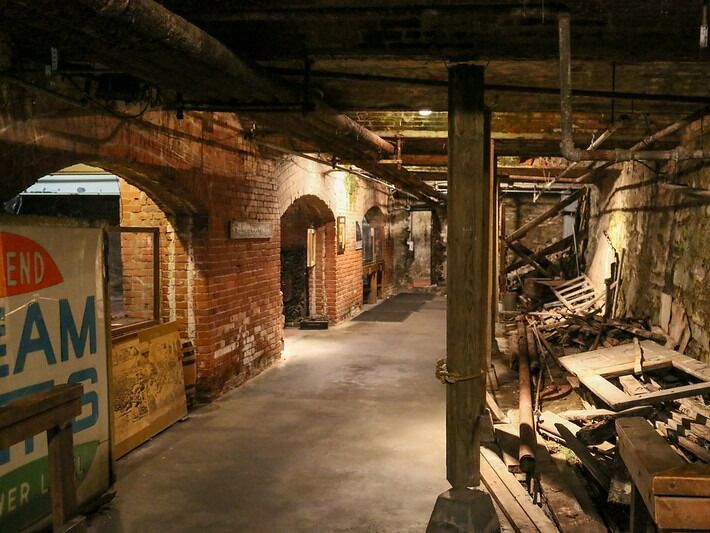 Picture of Bill Speidel’s Underground Tour