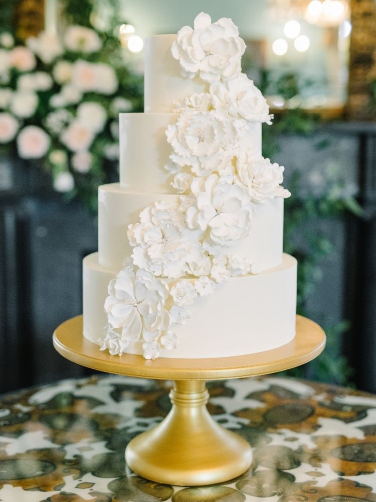 White wedding cake
