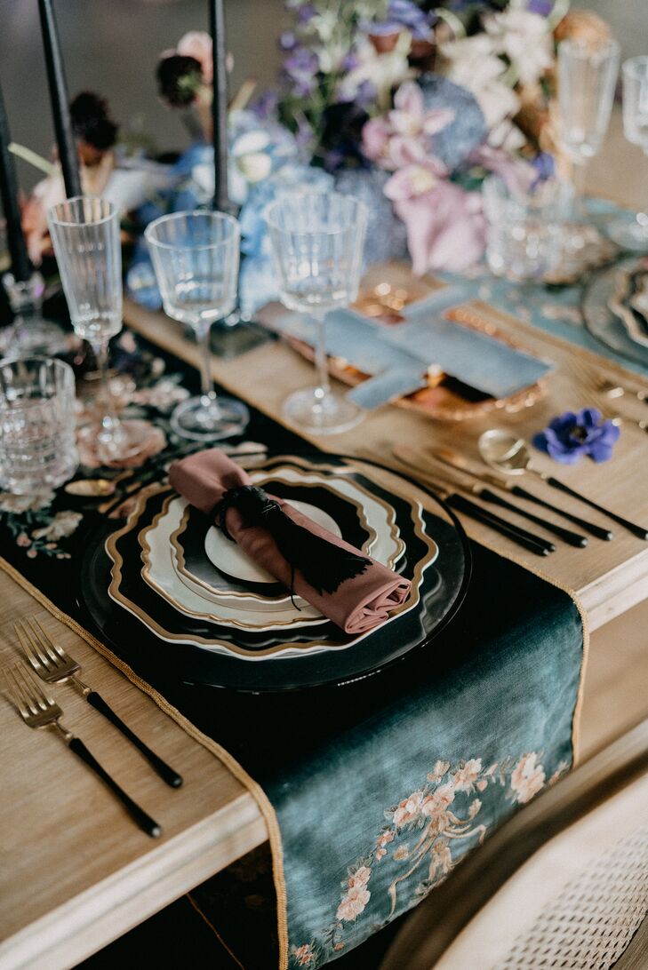 Black-and-Gold Place Setting With Scalloped Plates