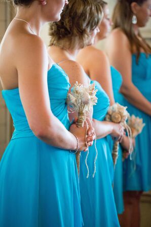 Malibu Blue Bridesmaids Dresses With Bouquets