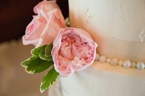 Pink Garden Roses on Cake