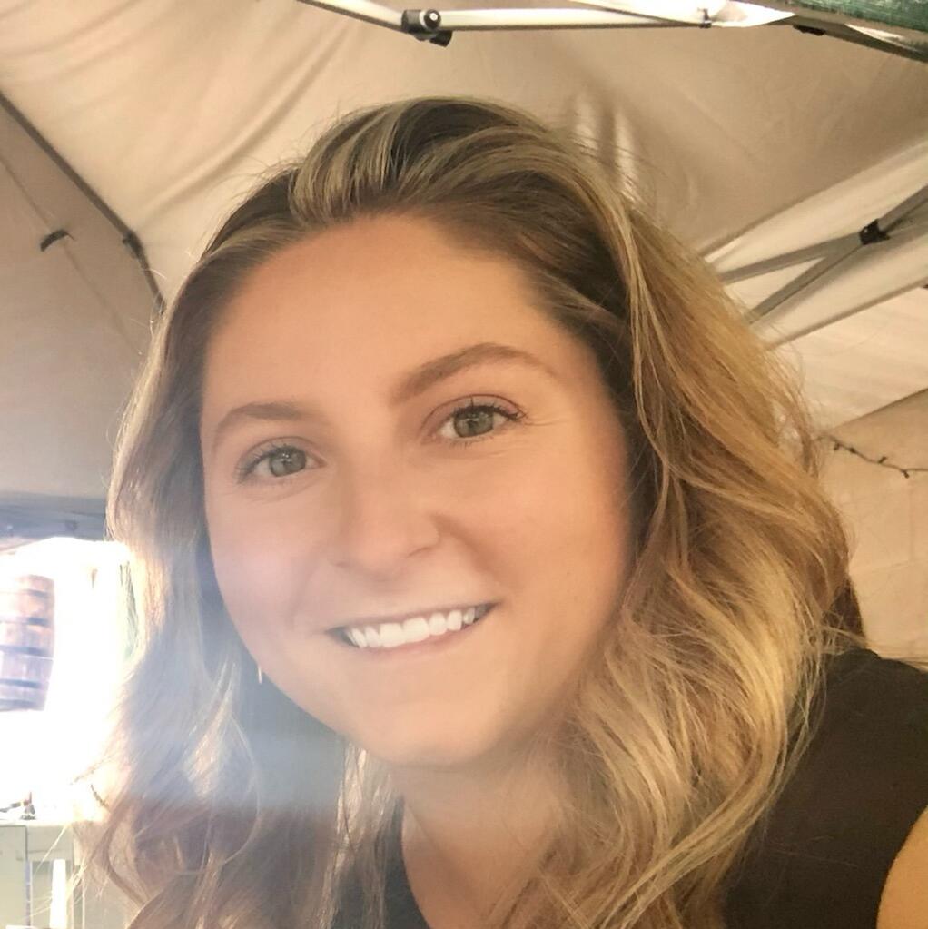 Julie Dinces