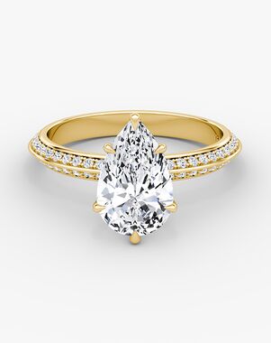 VRAI Classic Pear Cut Engagement Ring