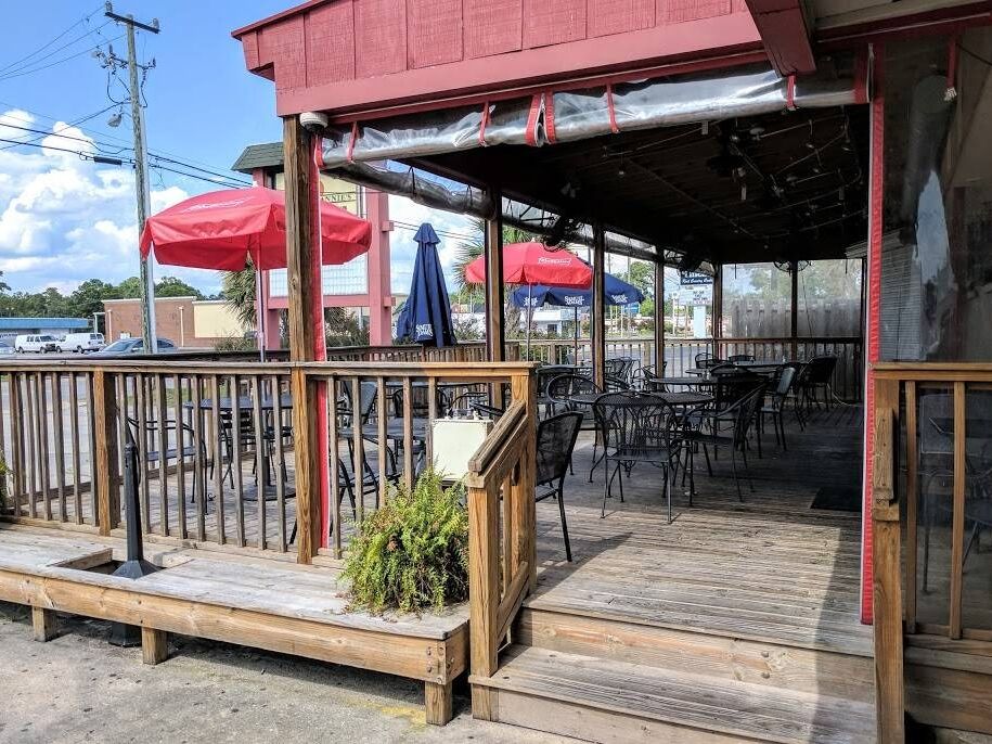 Picture of Apple Annie's Deli & Pub