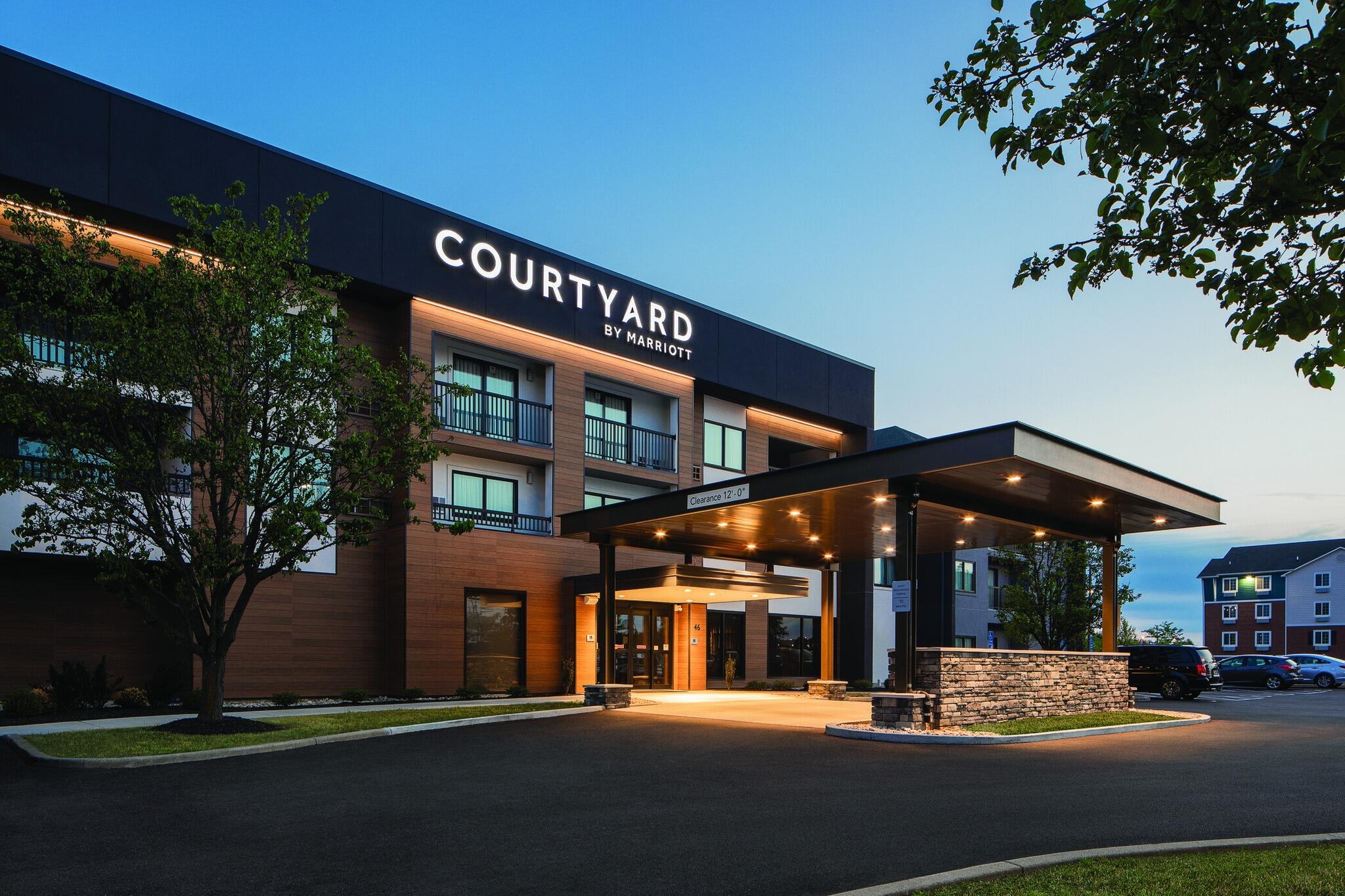 Picture of Courtyard Charlotte Lake Norman