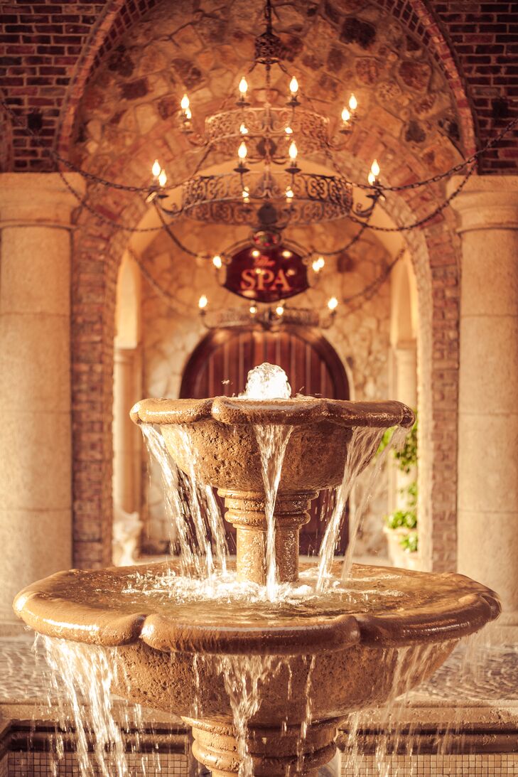 Bella Collina Tuscan Inspired Fountain
