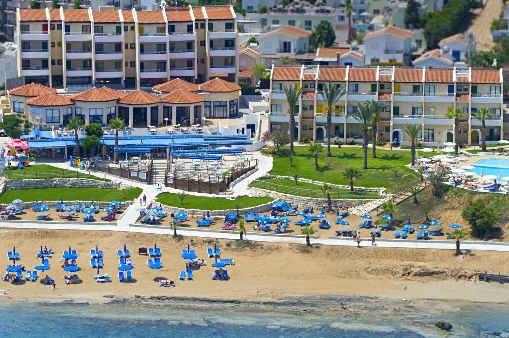 Picture of MyroAndrou Beach Hotel Apartments