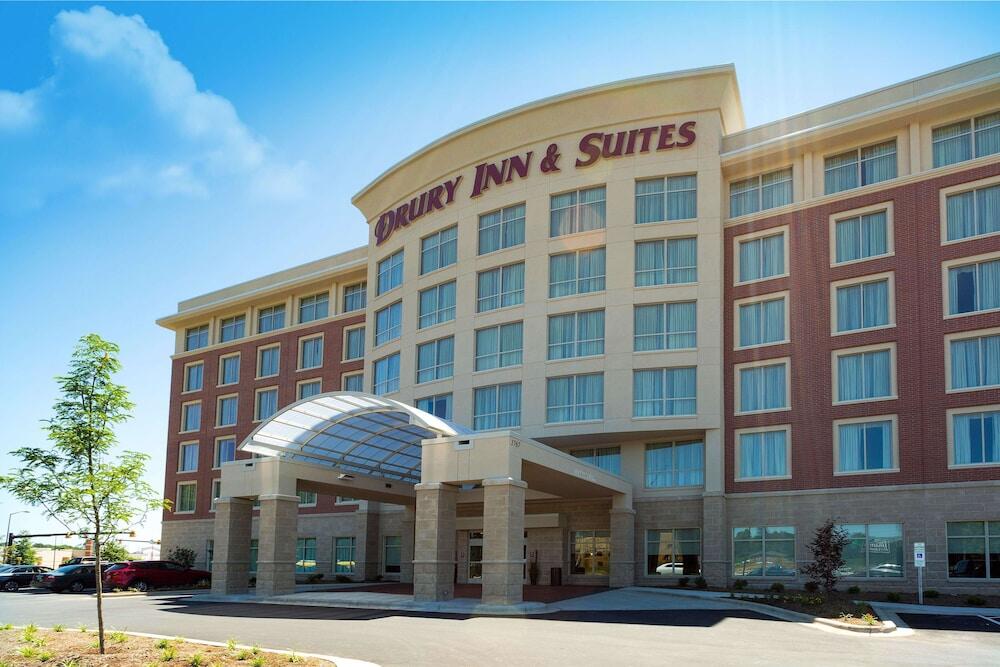 Picture of Drury Inn & Suites Burlington