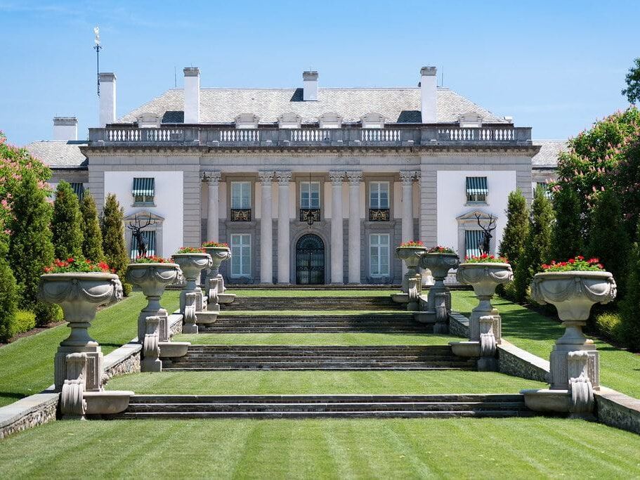 Picture of Nemours Estate