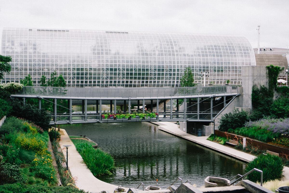 Picture of Crystal Bridge Tropical Conservatory