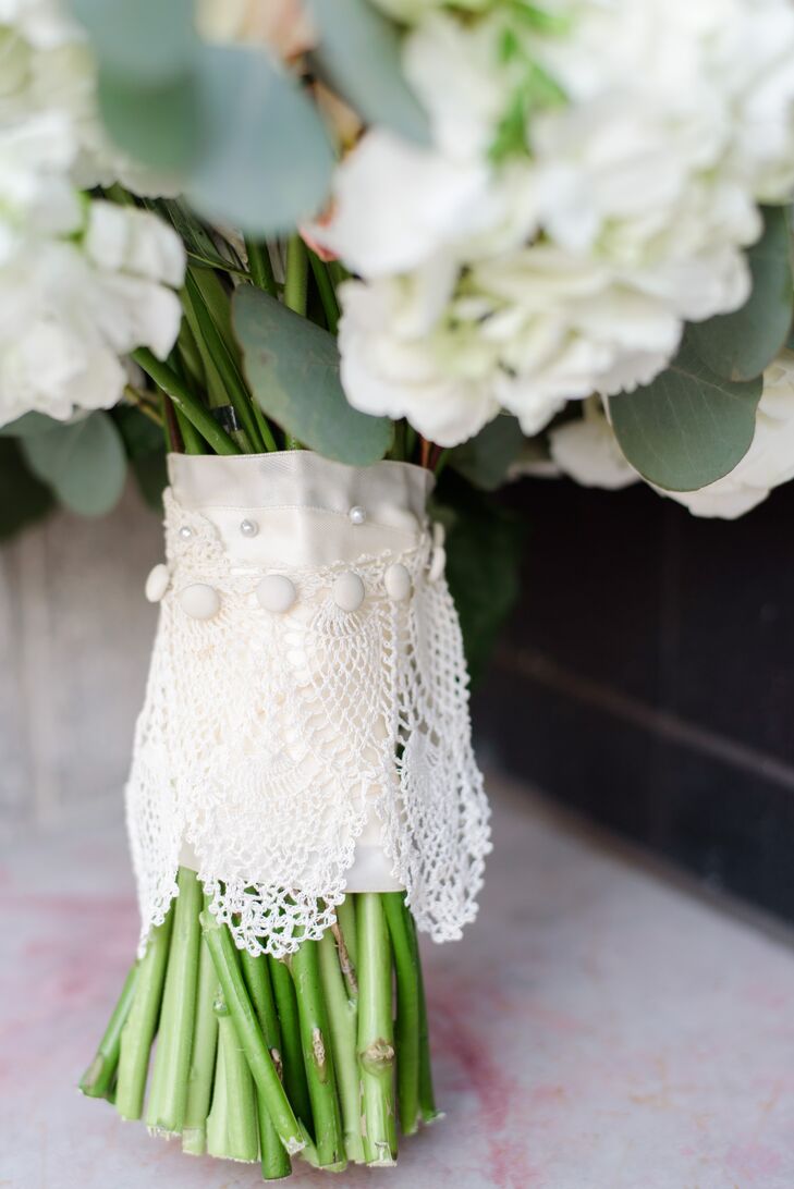 Something Old White Lace Bouquet Wrap