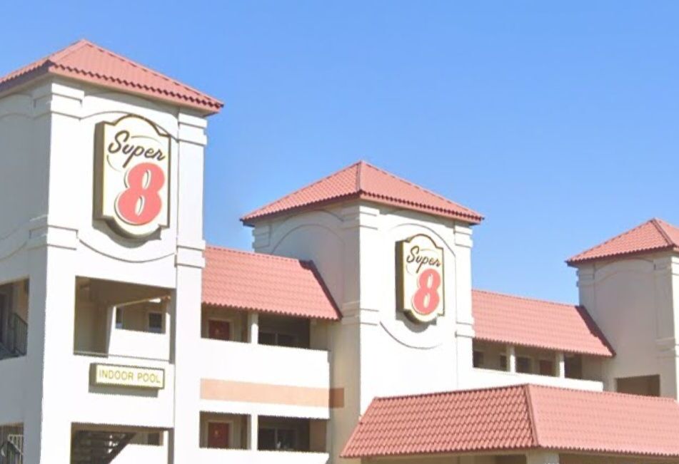 Picture of Super 8 by Wyndham Fernley