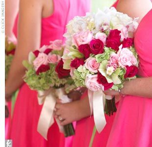 Elizabeth’s four bridesmaids were the pictures of preppy chic in hot pink, linen wrap dresses by Lily Pulitzer. Each maid carried a blossoming bouquet in the signature wedding colors, comprised of hydrangeas, roses, and cymbidium orchids.