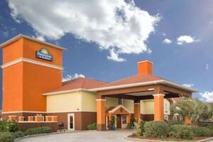 Picture of Days Inn &  Suites by Wyndham Thibodaux