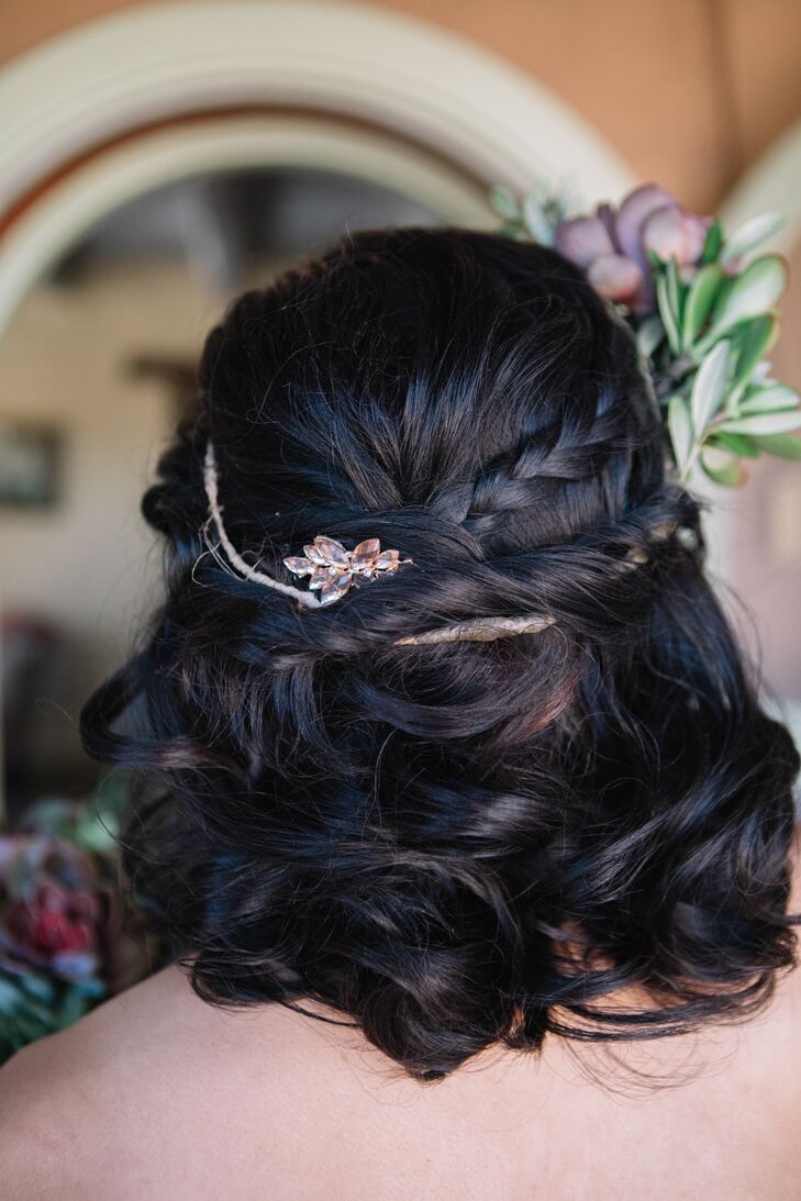 Romantic Half-Up Hairstyle with Clip