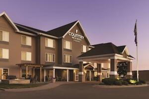 Picture of Country Inn & Suites by Radisson Albert Lea Austin