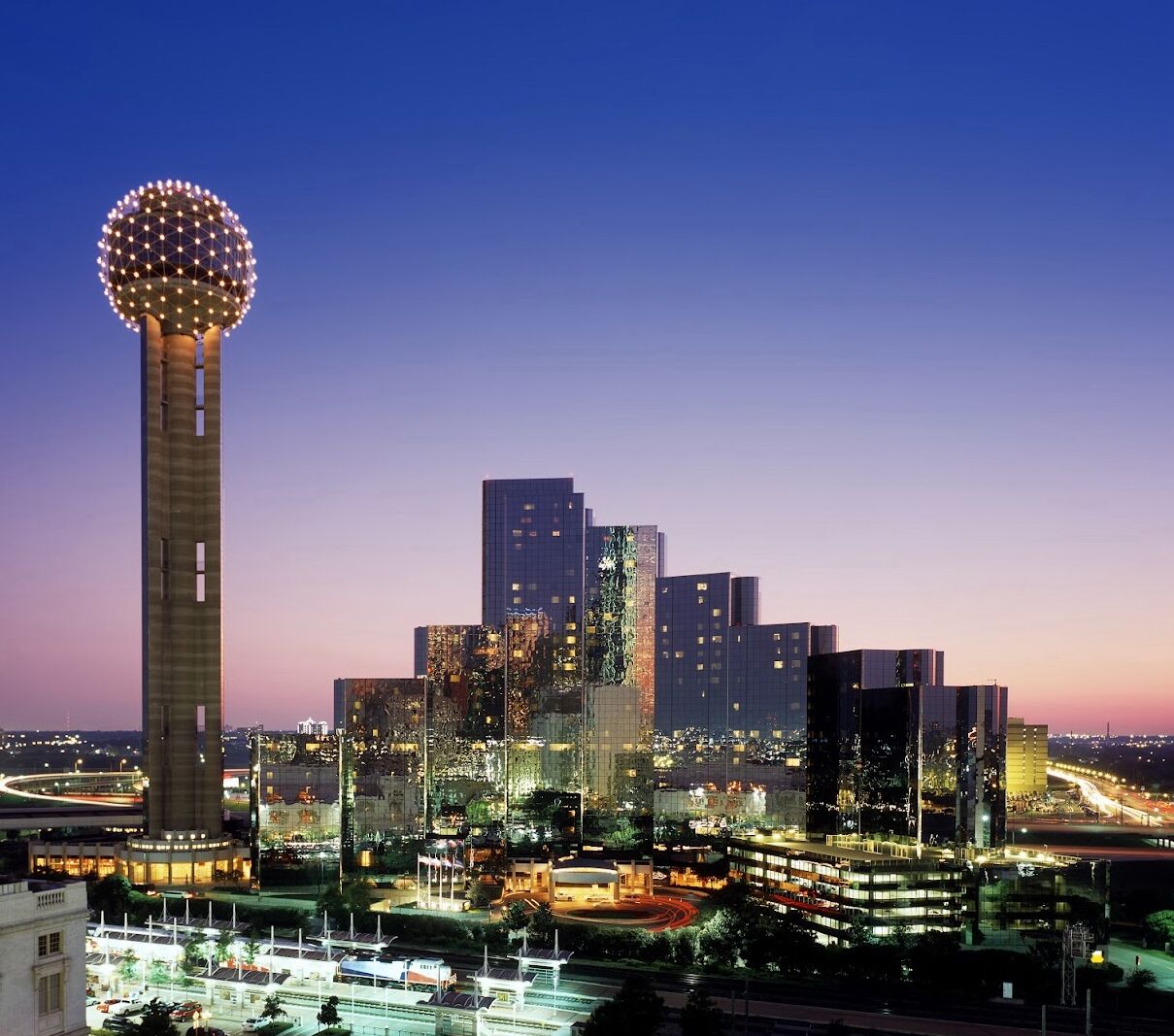 Picture of Reunion Tower