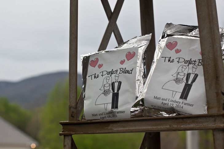 Guests went home with bags of coffee to help wake them up after the long night of dancing.