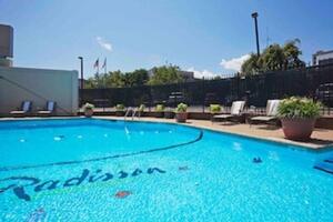 Picture of Radisson Hotel New Rochelle