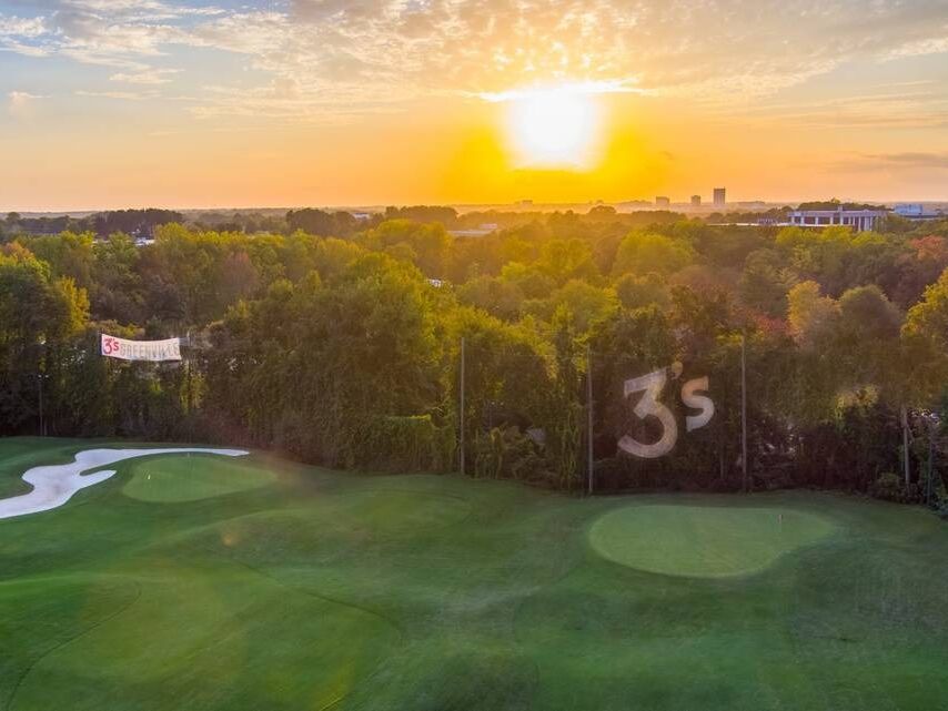Picture of 3's Golf & Grill