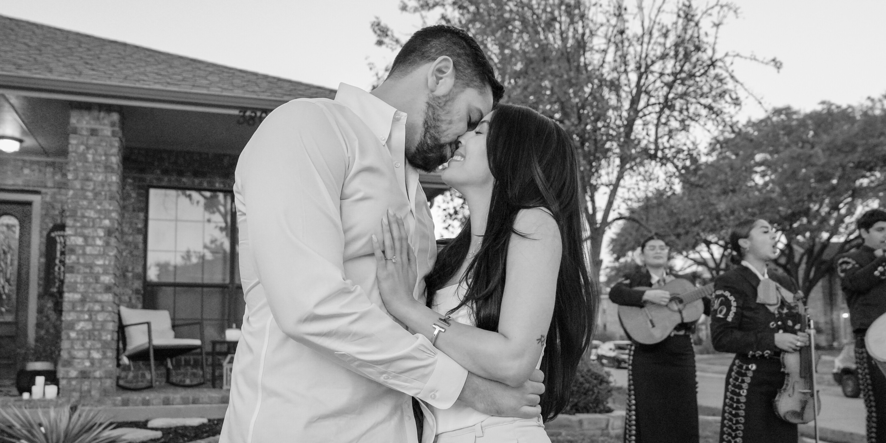 Daniela & Luis Felipe Home Page Banner