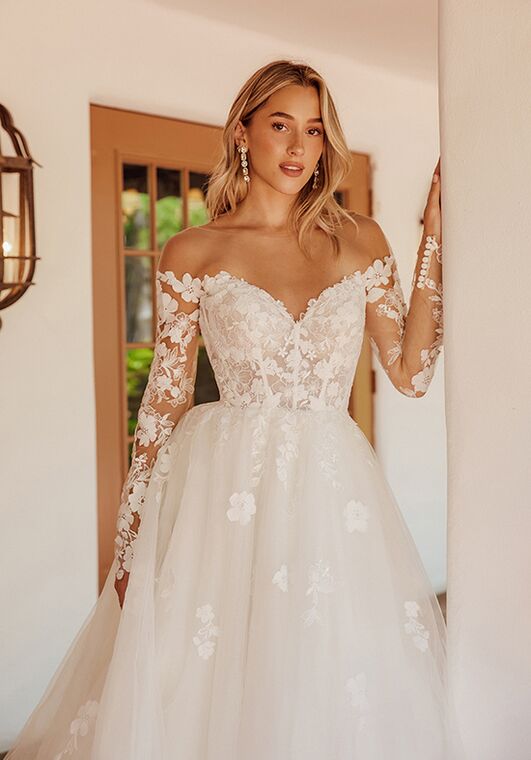Stella York 8012 Ball Gown Wedding Dress - 2
