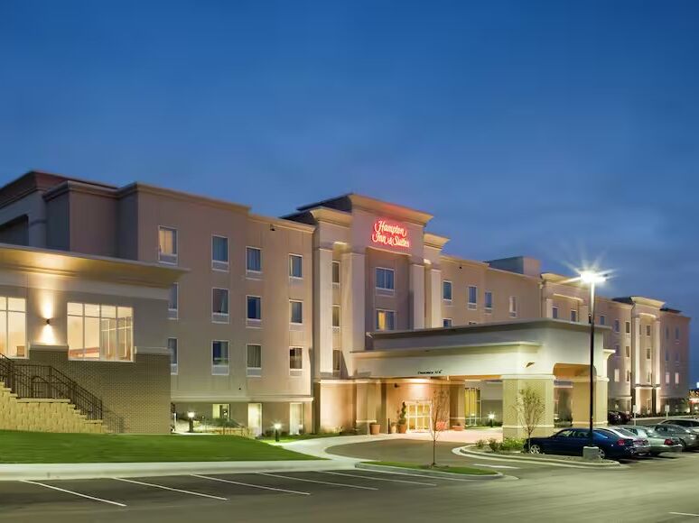 Picture of Hampton Inn & Suites