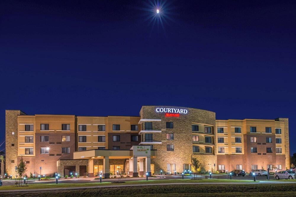 Picture of Courtyard Jacksonville