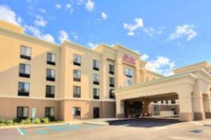 Picture of Hampton Inn & Suites Parsippany / North